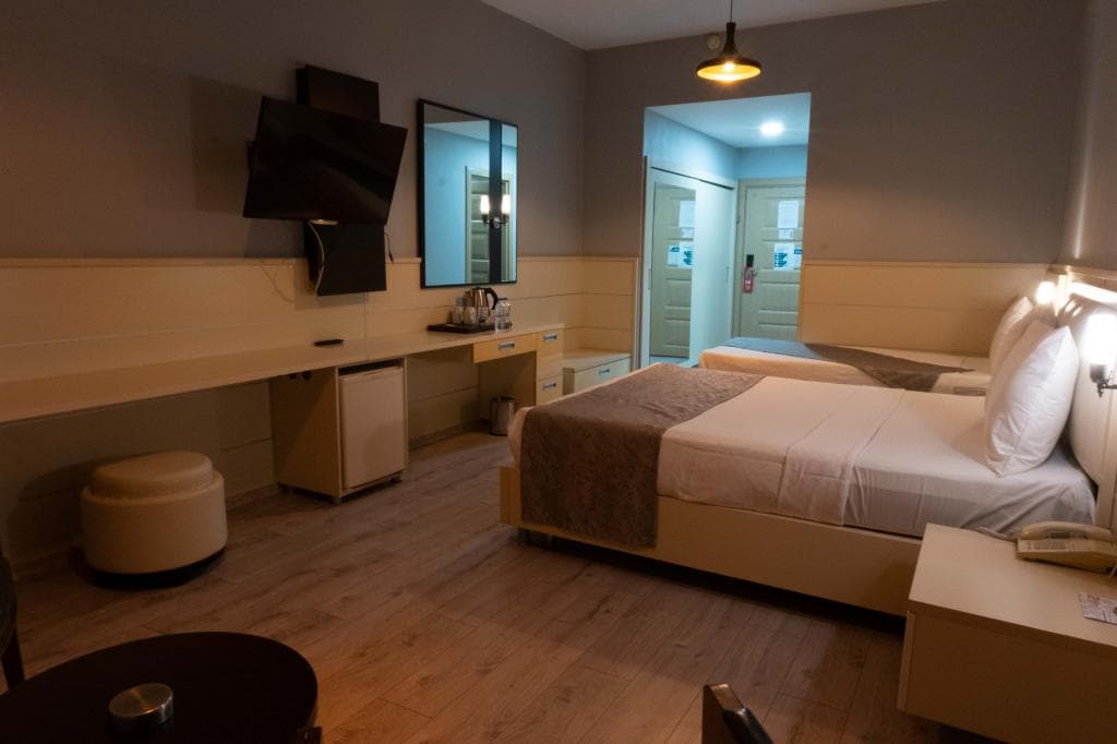 Hangover Central Hotel-10