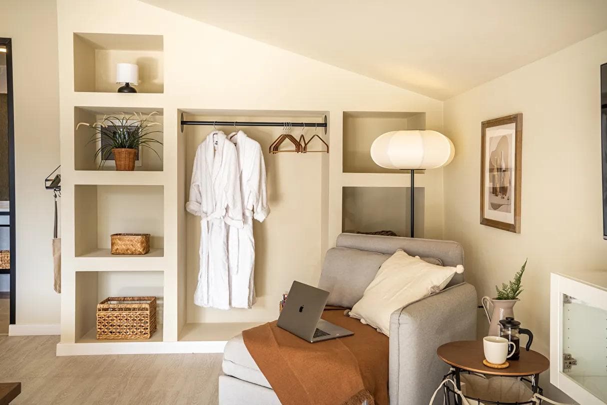 Payava Hotel By True Blue-17