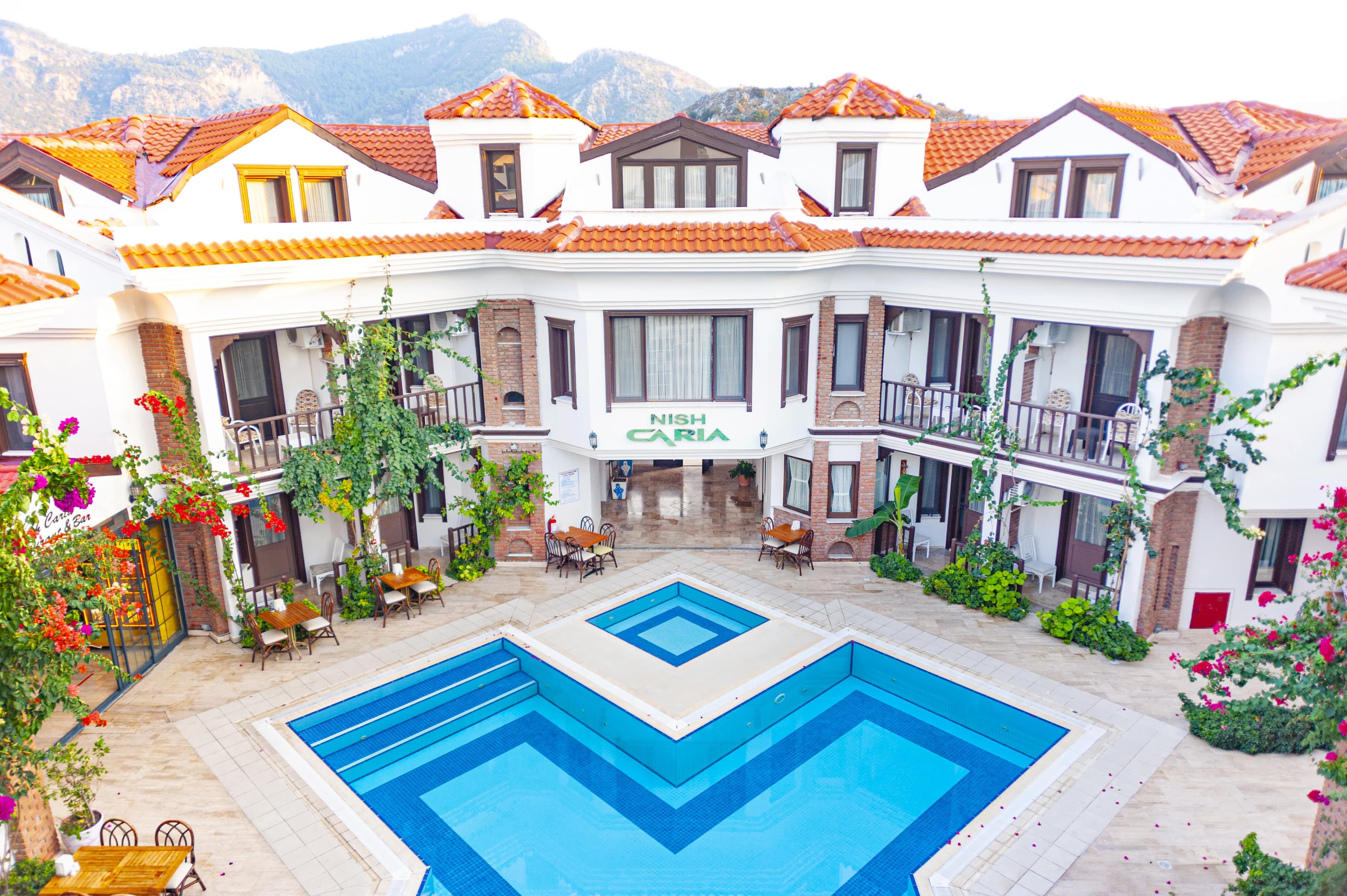 Nish Caria Hotel-0