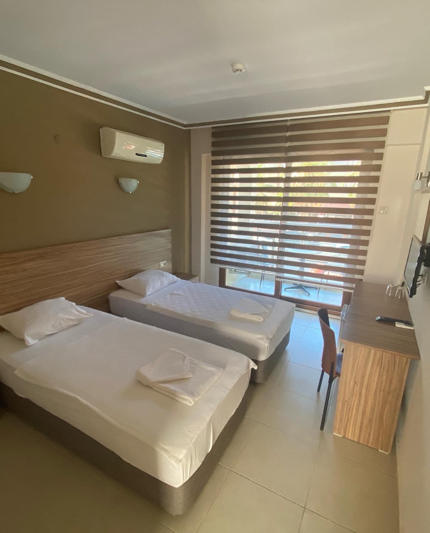 Astoria Life Hotel-1