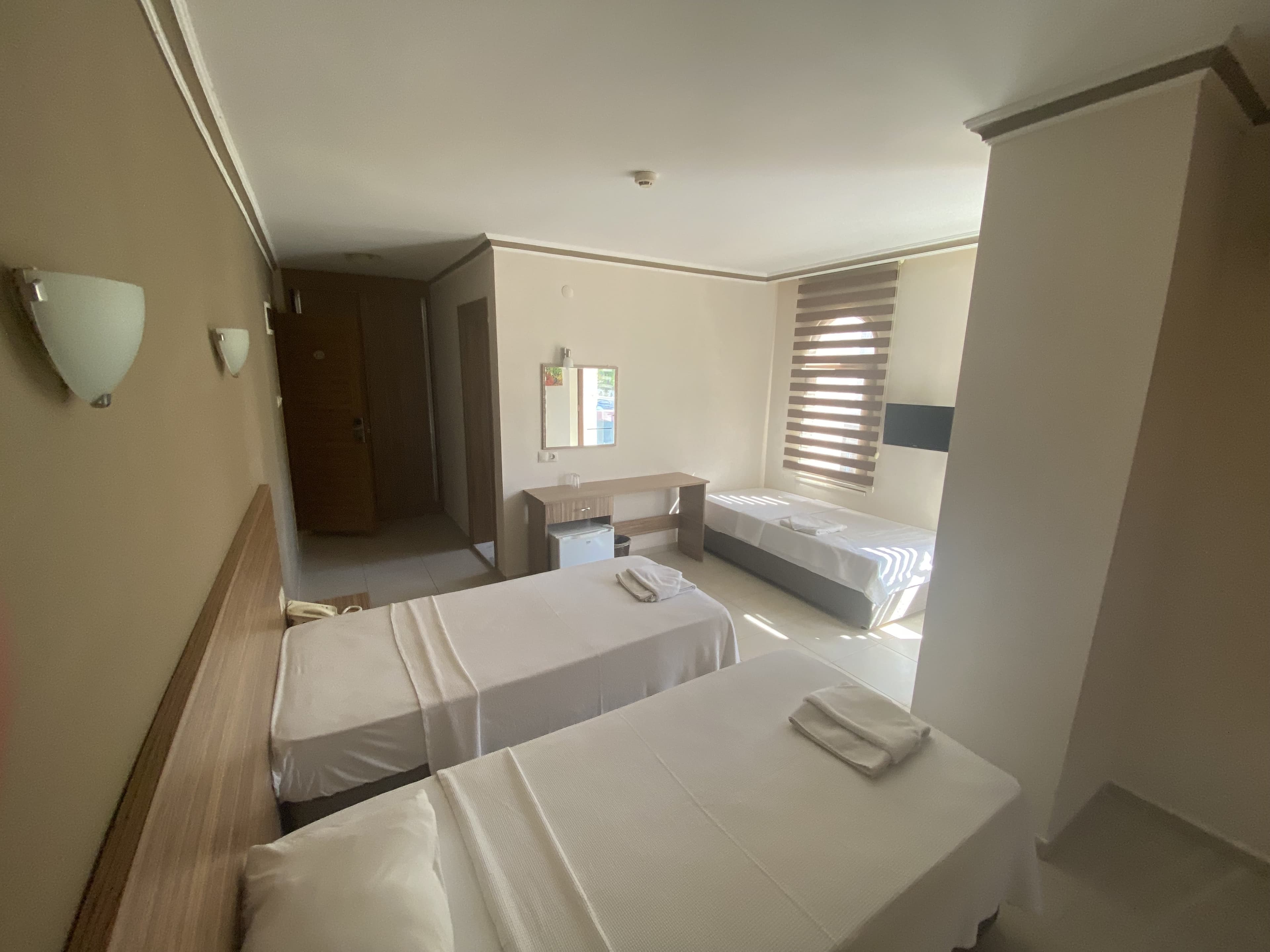 Astoria Life Hotel-26