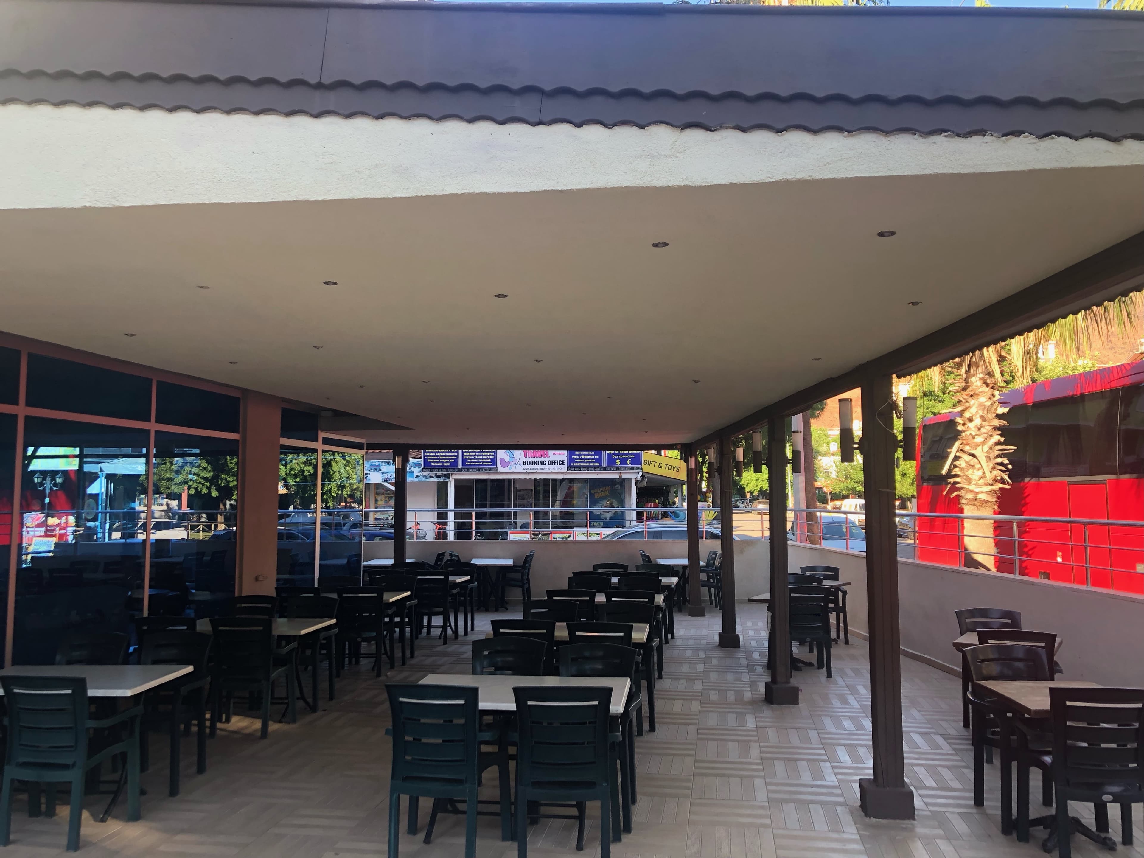 Astoria Life Hotel-14