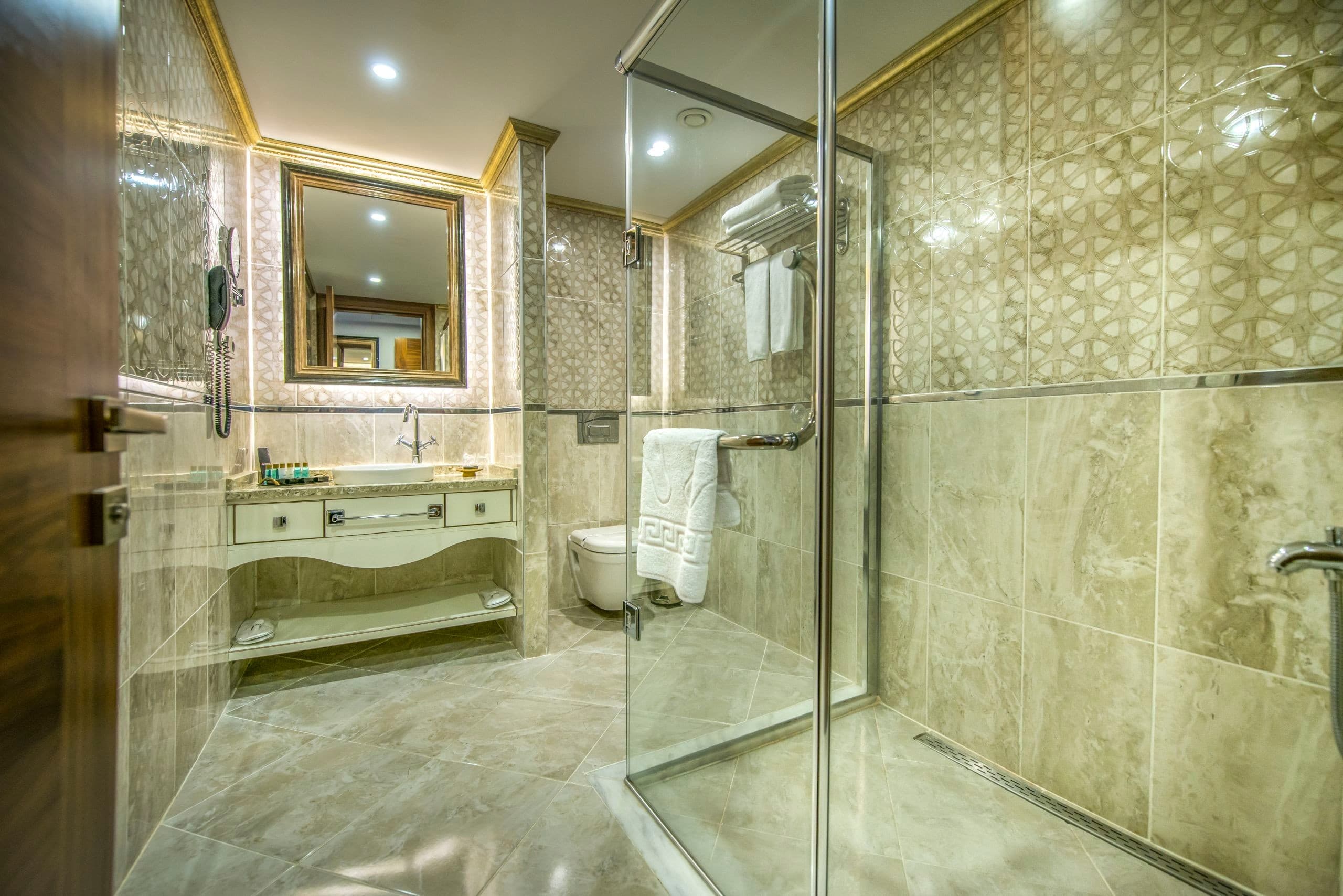 Babillon Hotel & SPA & Restaurant-36