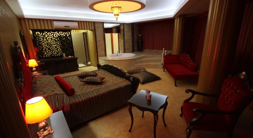 Grand Corner Hotel-8