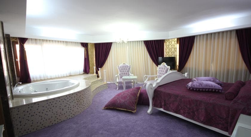 Grand Corner Hotel-15