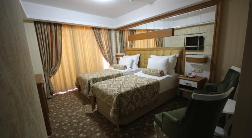 Grand Corner Hotel-22