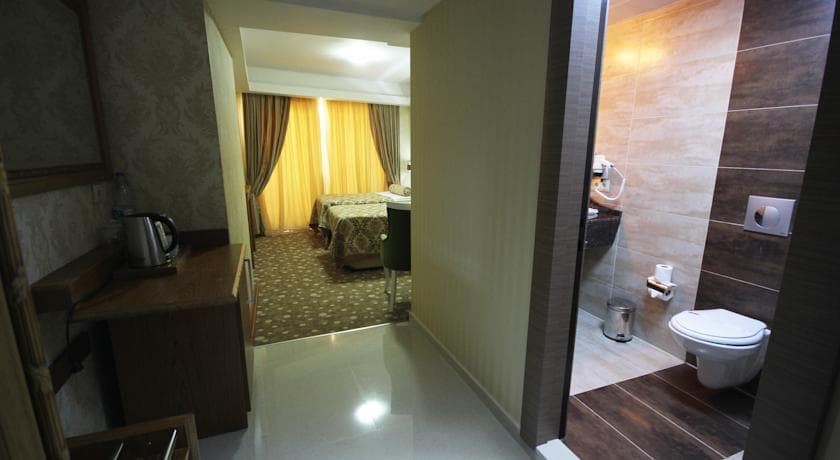 Grand Corner Hotel-20