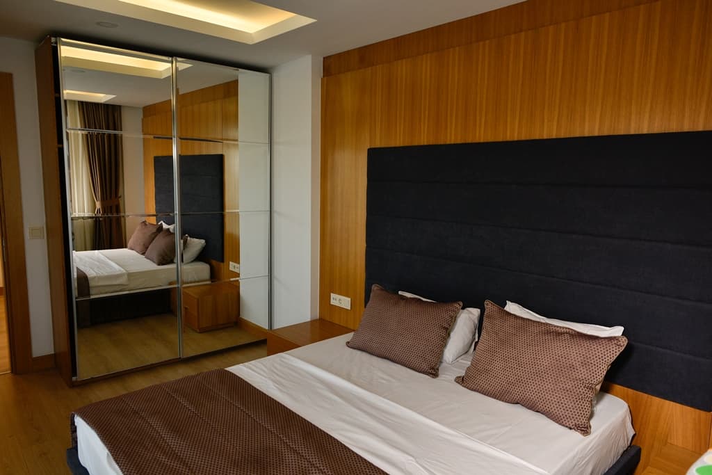 Watercastle Suites-1