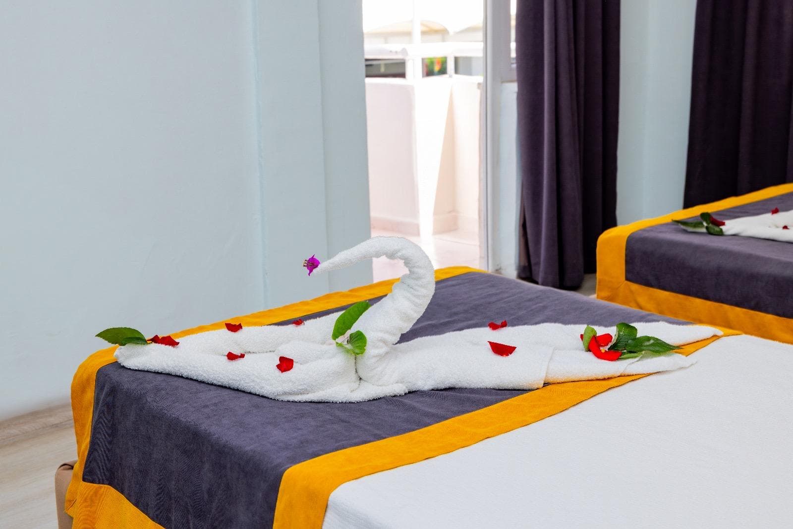 Semt Luna Beach Hotel-32