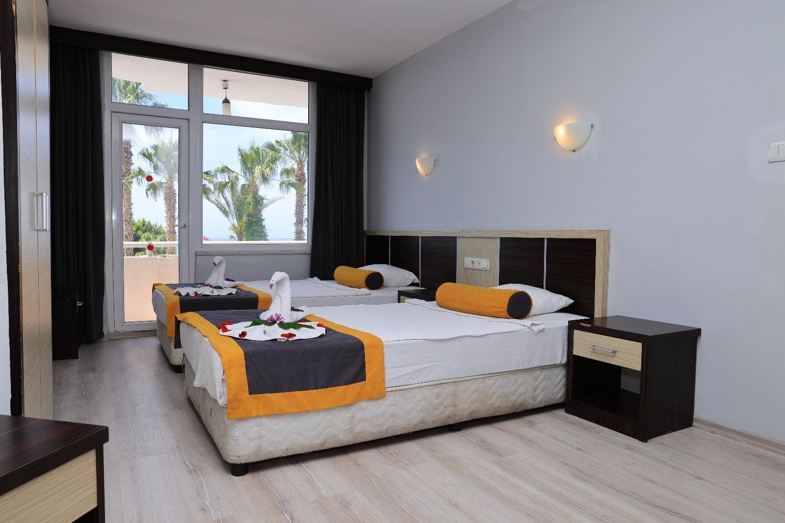 Semt Luna Beach Hotel-27