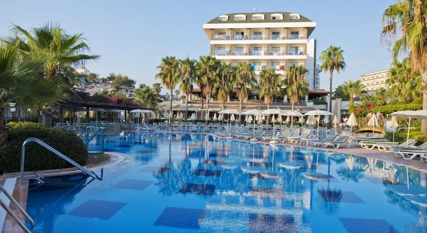 Trendy Palm Beach Hotel-0