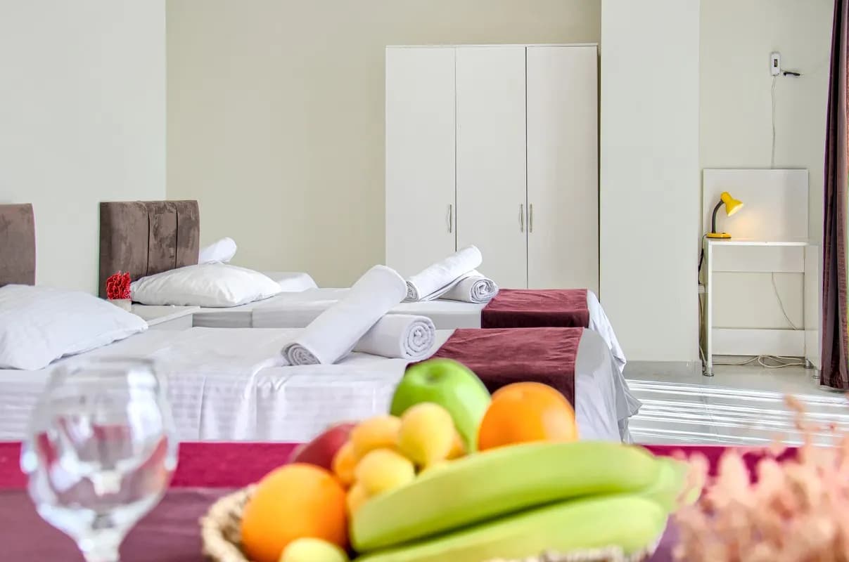 Yeniçiftlik Otel -1