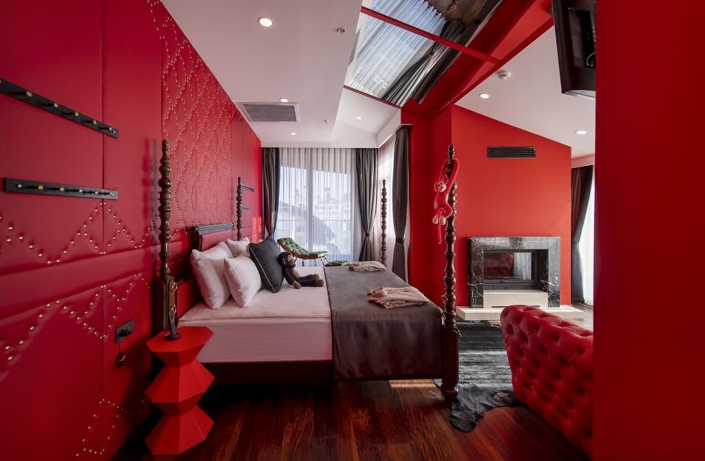 Lucky Monkey Hotel-51