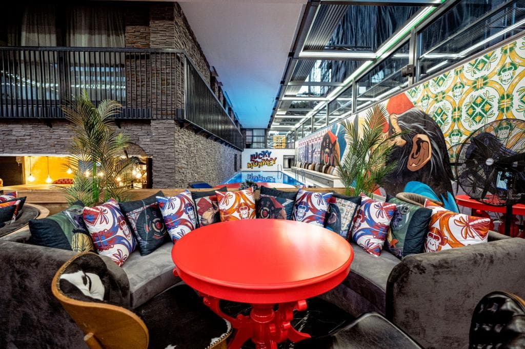 Lucky Monkey Hotel-12