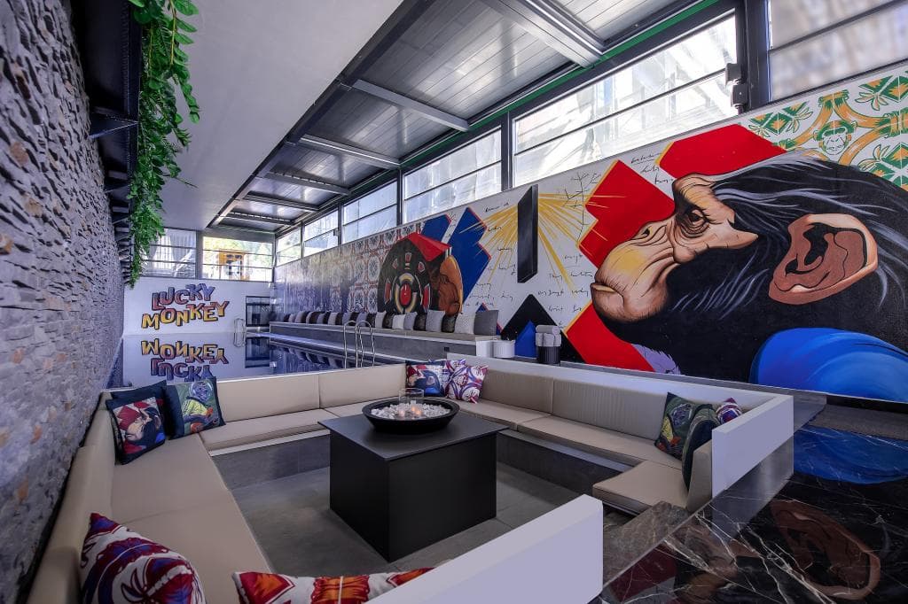 Lucky Monkey Hotel-20