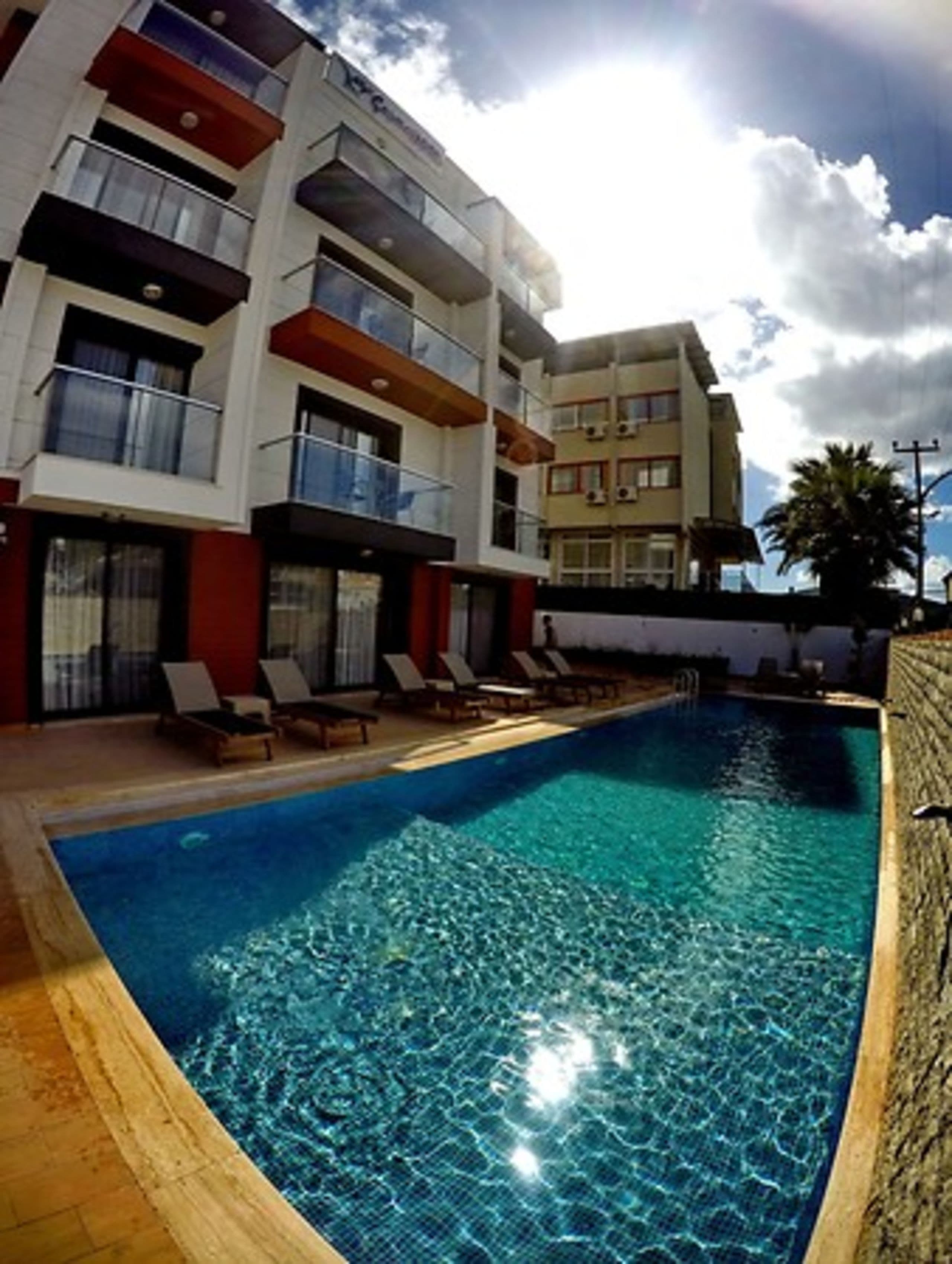 Saatli Hotel Çeşme-4