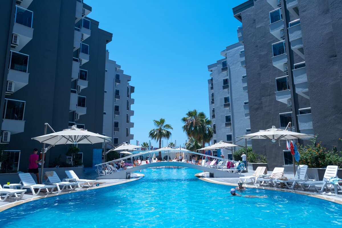 The Nora Hotels Family Club-0