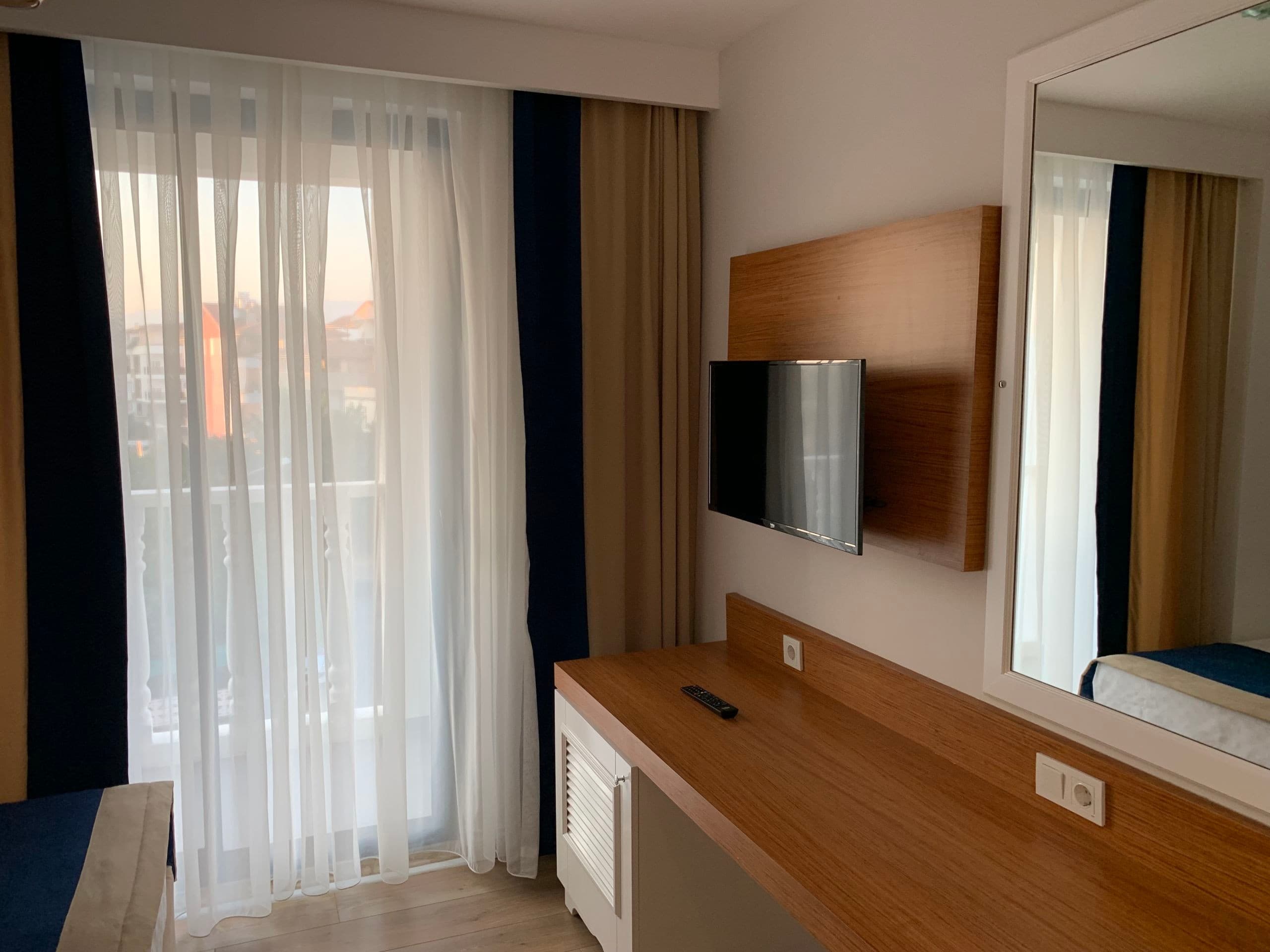 The Sansa Hotel & Spa-9