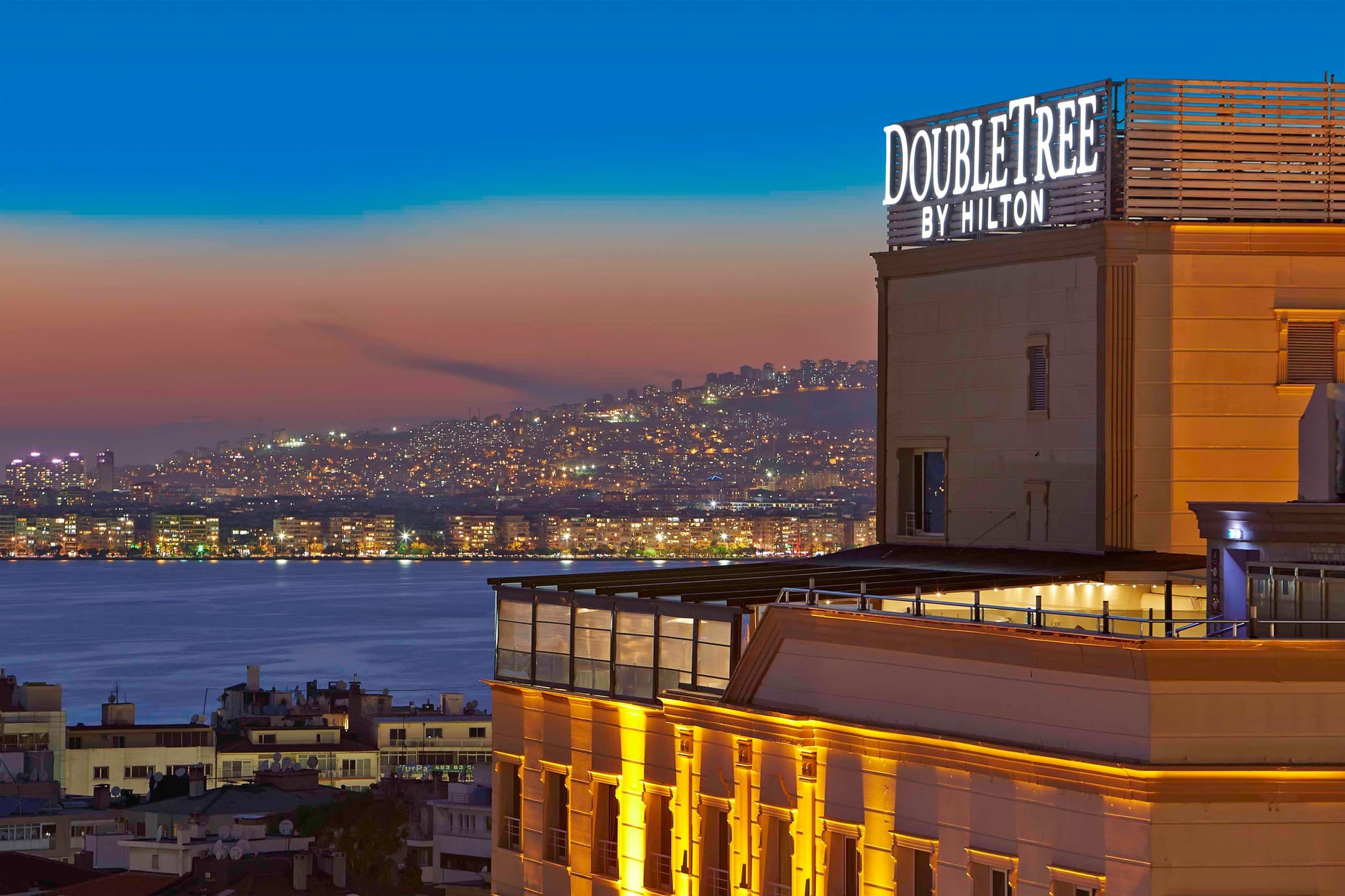 DoubleTree By Hilton İzmir-5