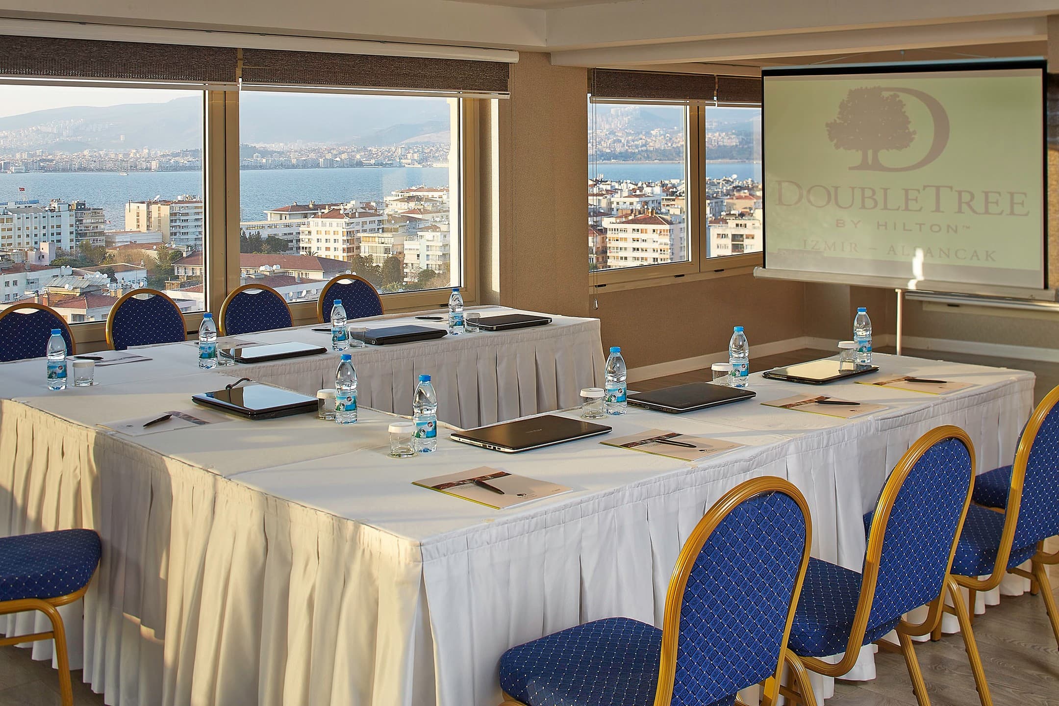 DoubleTree By Hilton İzmir-26