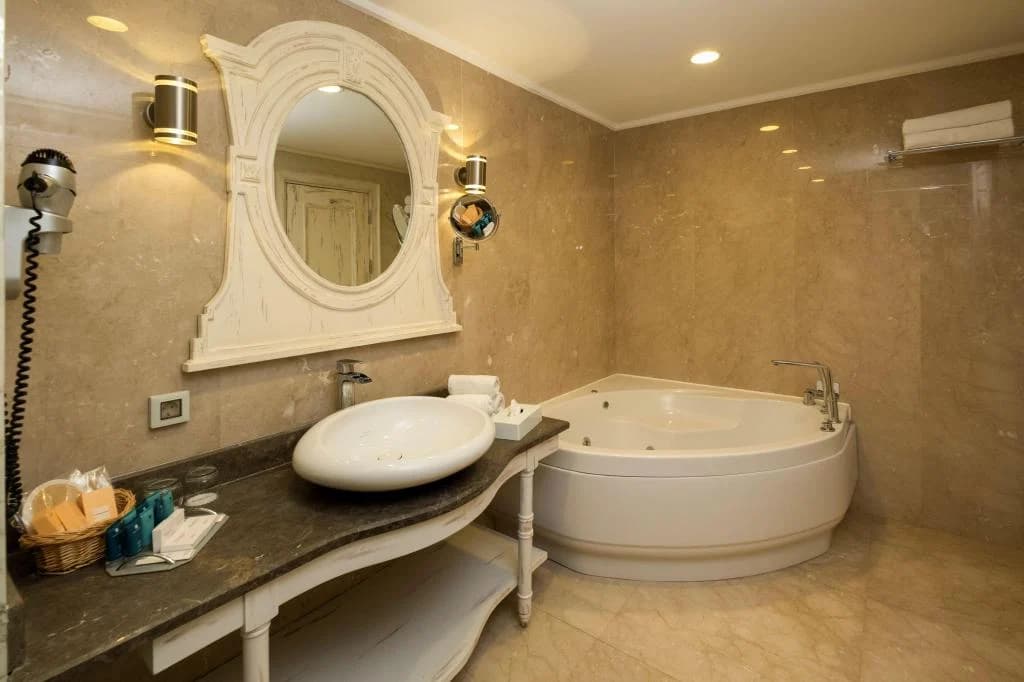 Ramada Plaza By Wyndham Mardin-39