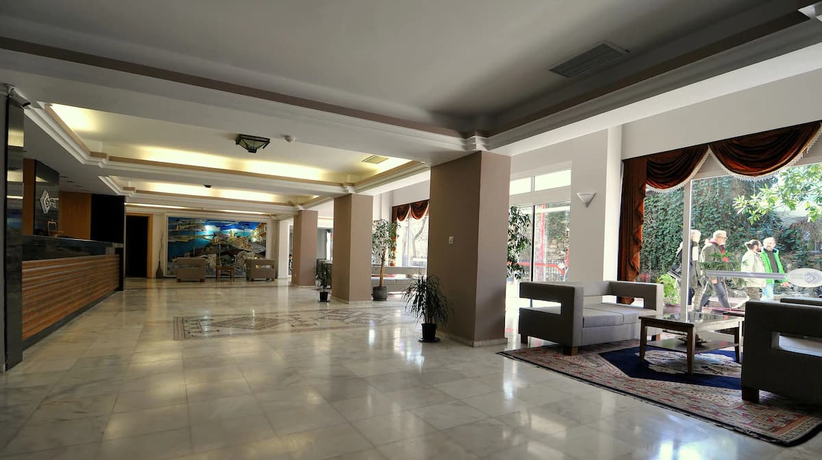 Surtel Hotel Kuşadası-resim-4