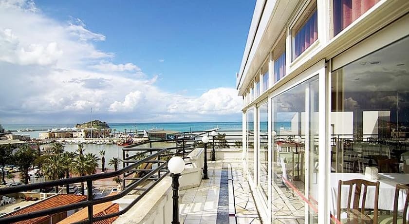 Surtel Hotel Kuşadası-40