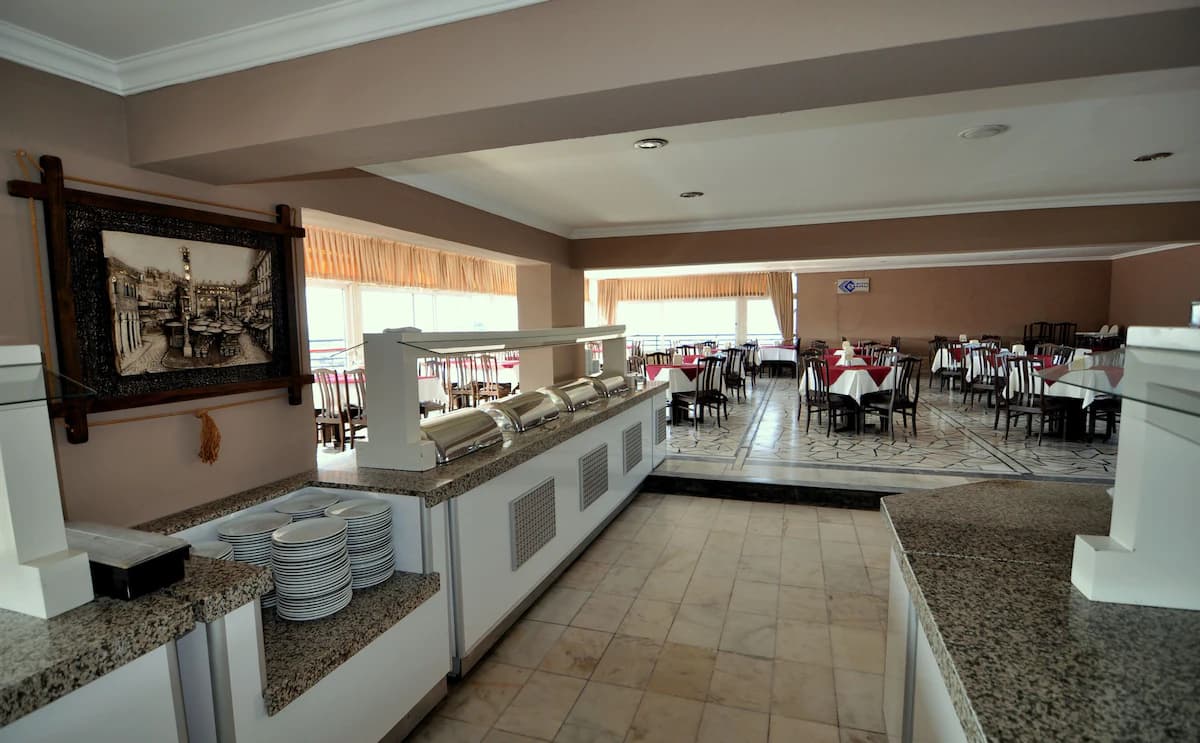 Surtel Hotel Kuşadası-20