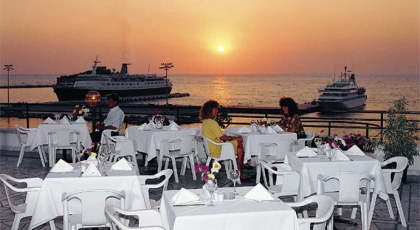 Surtel Hotel Kuşadası-24