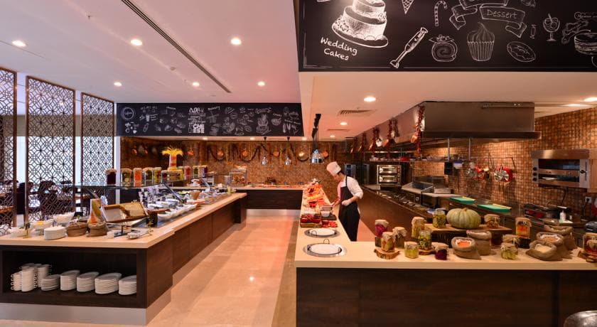 Clarion Hotel Istanbul Mahmutbey-13