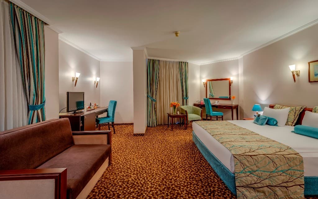 Best Western Plus Khan Hotel-22