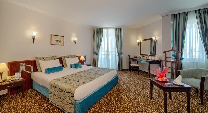 Best Western Plus Khan Hotel-46