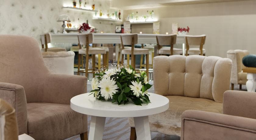 Best Western Plus Khan Hotel-42