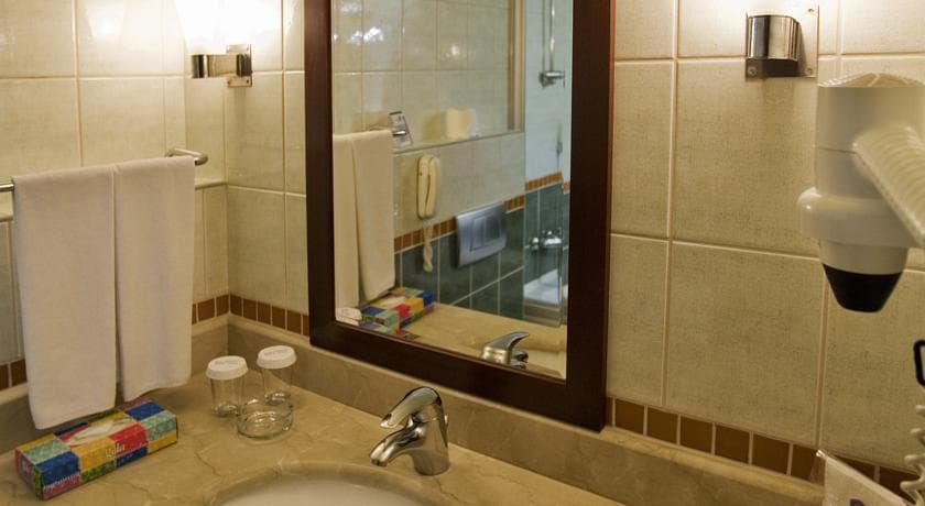 Best Western Plus Khan Hotel-39