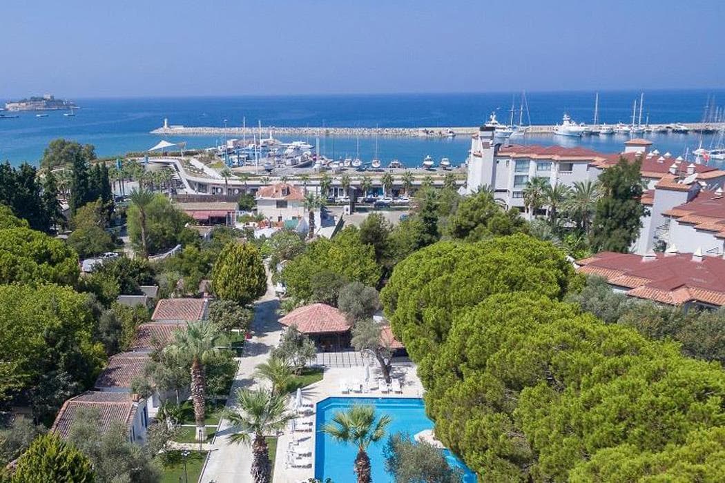 Risus Garden Marina Otel-0