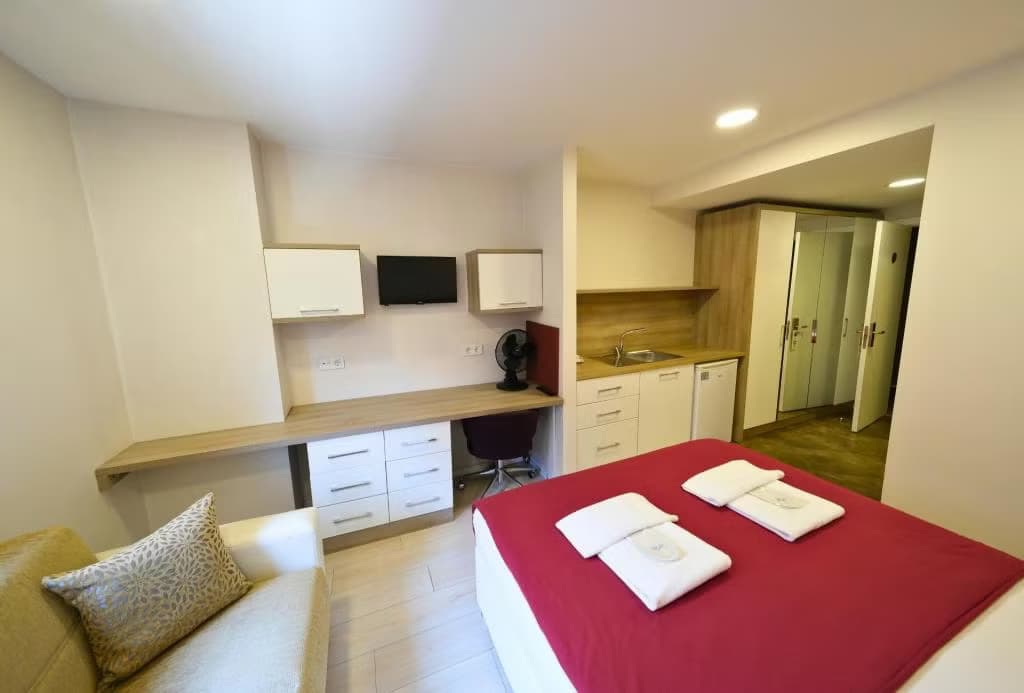 Uçar Royal Hotel ve Konferans Salonu-18