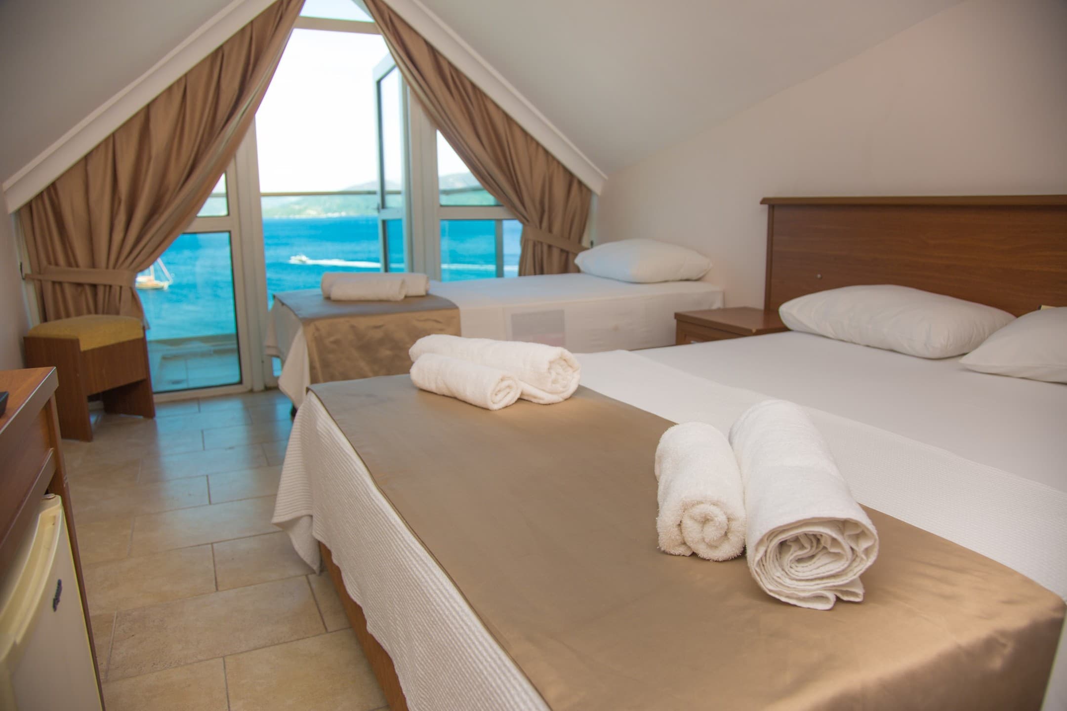 B&B Yüzbaşı Beach Hotel -1