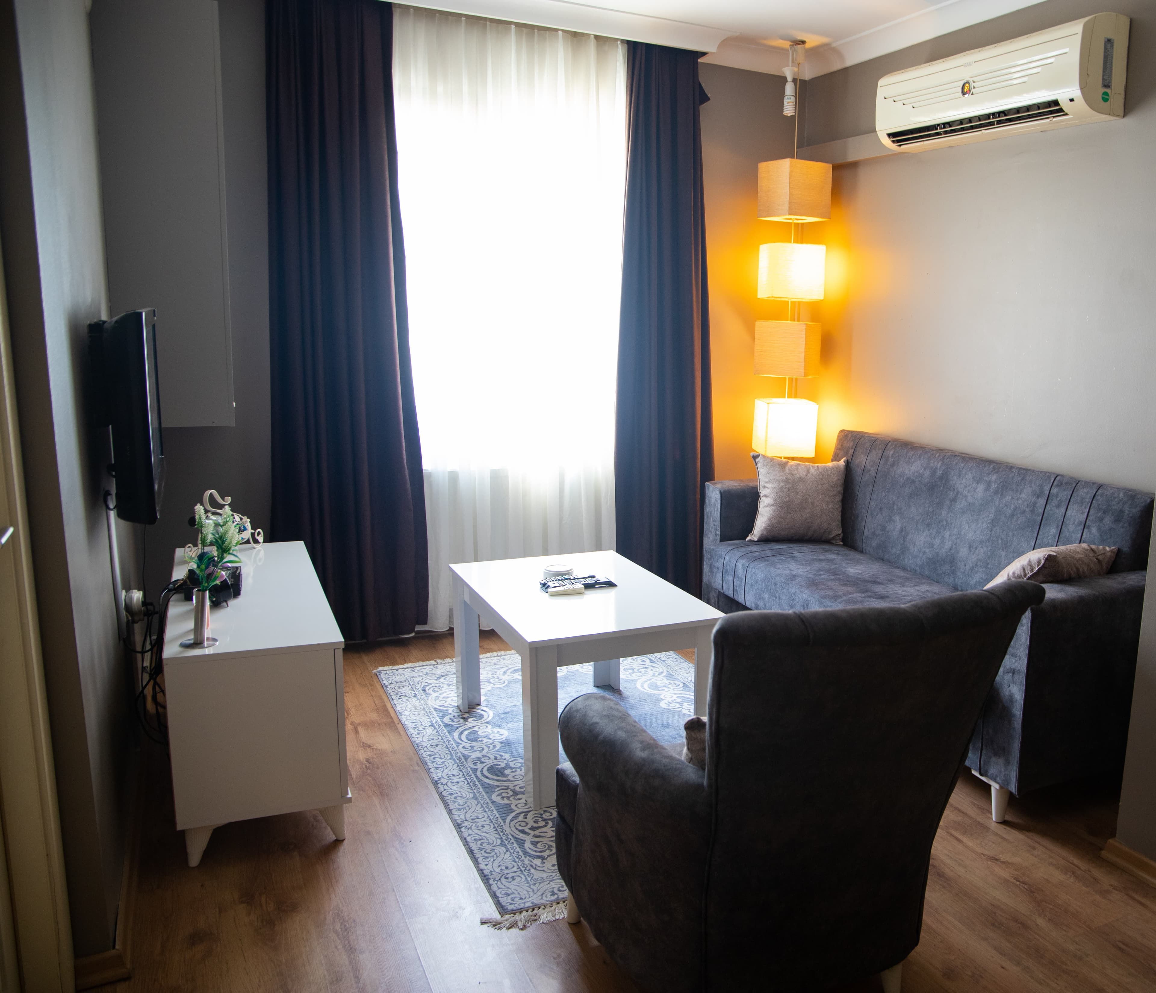 The Hera Suit Hotels-9