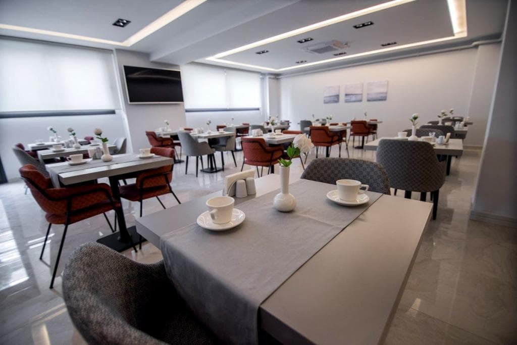 Dovv Hotel Business-24