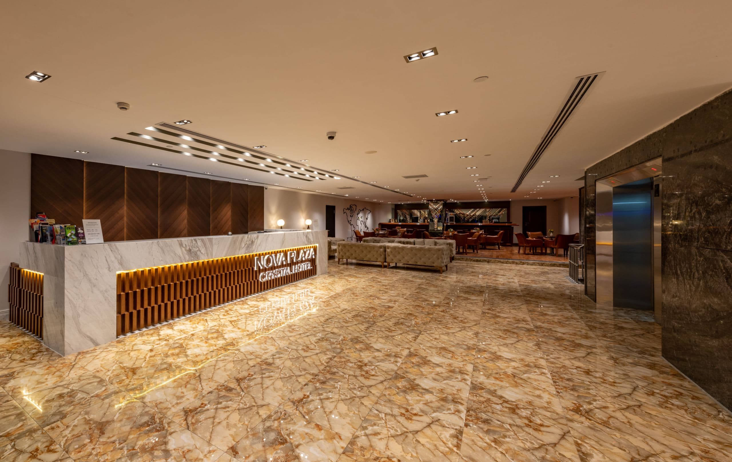 Nova Plaza Crystal Hotel-3