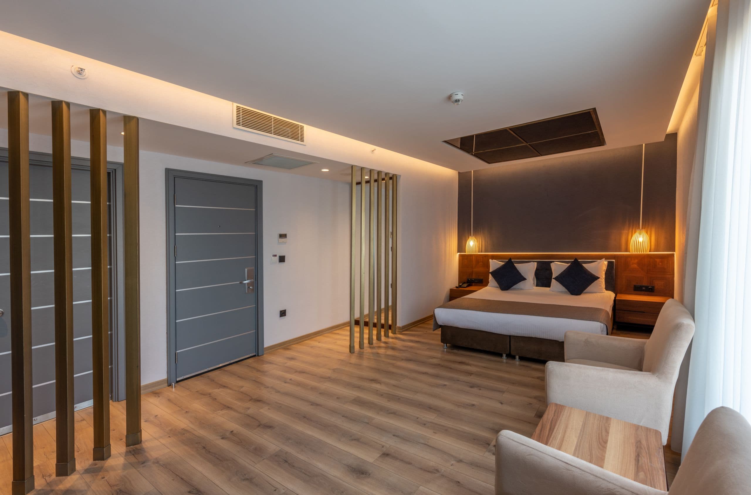 Nova Plaza Crystal Hotel-1