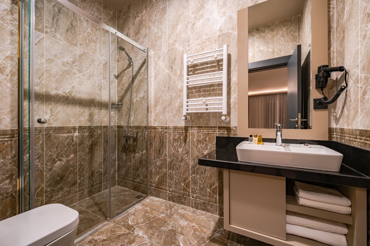 Best Western Premier Hidden Hills Hotel-31