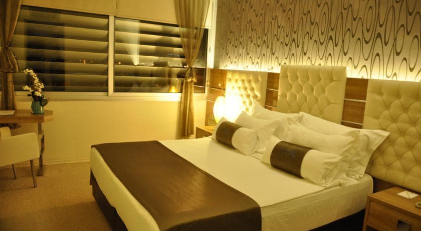 Orty Airport Hotel-44