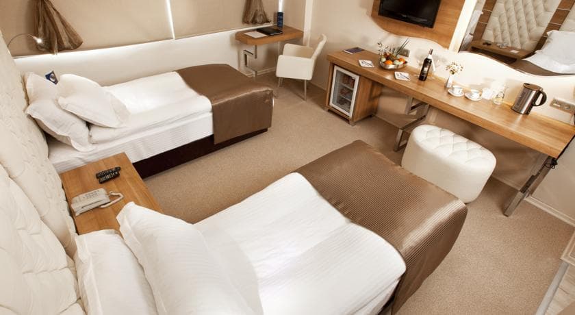 Orty Airport Hotel-14