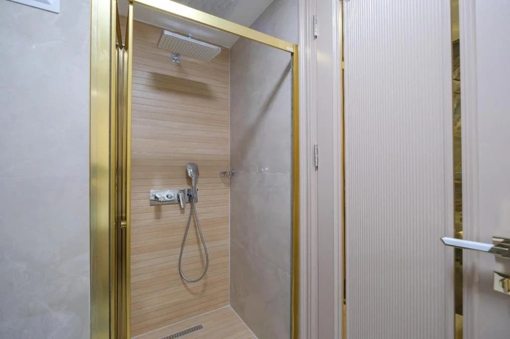 Elysium Deluxe Suites-16