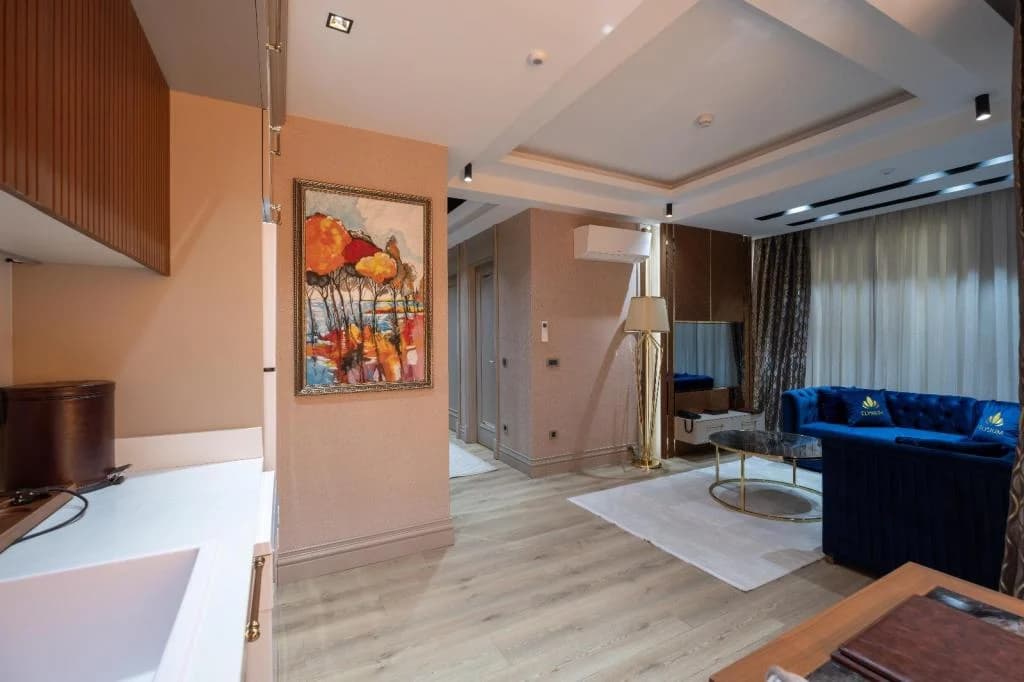 Elysium Deluxe Suites-11