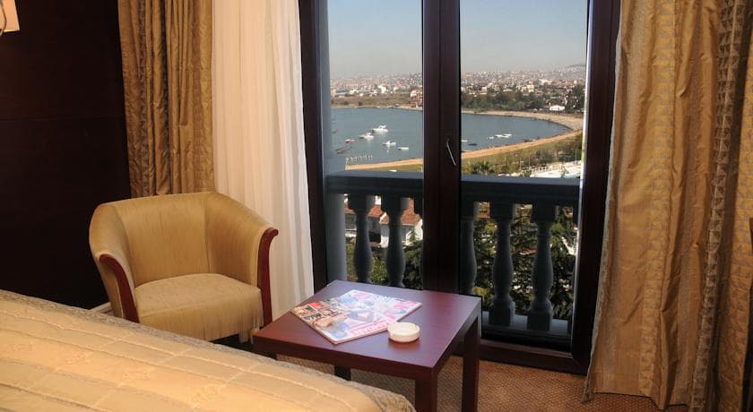 Paradise Island Hotel-9