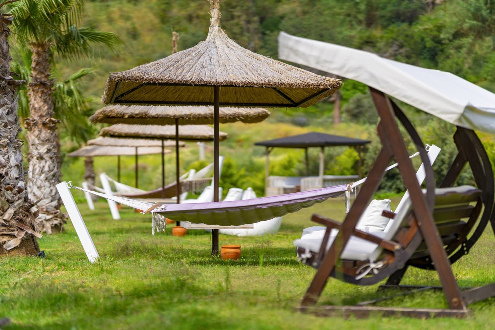 Manaspark Deluxe Hotel-5