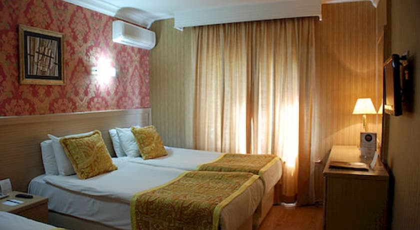 Royal Carine Hotel-24