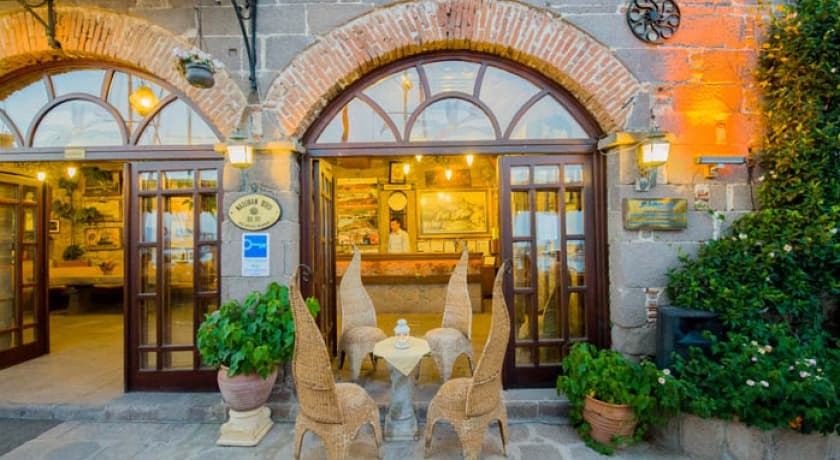 Assos Nazlıhan Hotel-6